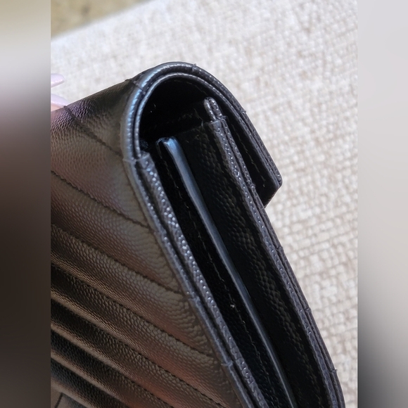 YSL Matelasse Quilted Leather Wallet - Picture 14 of 15